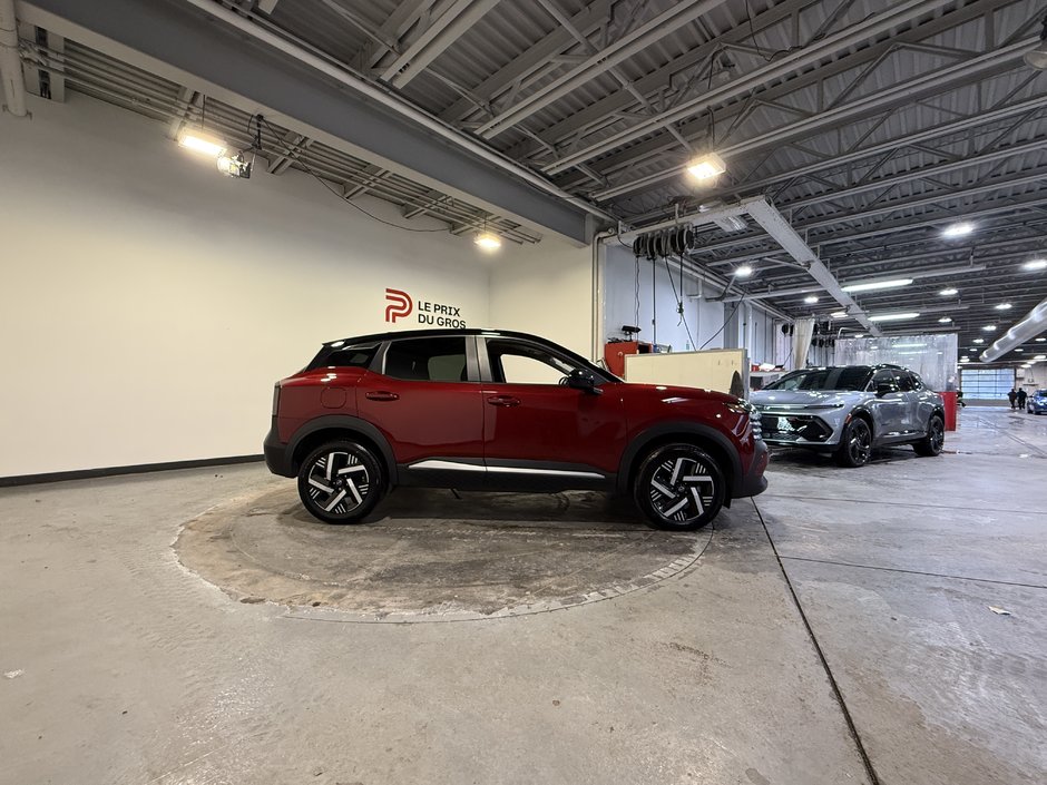 Nissan Kicks SV 2025-1