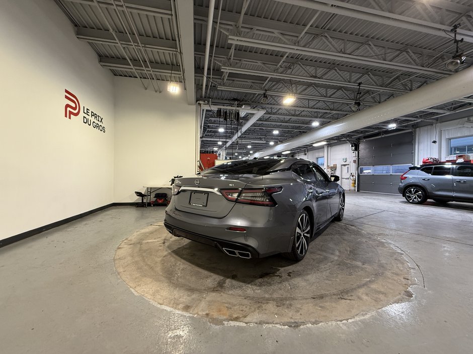2023 Nissan Maxima SL-4