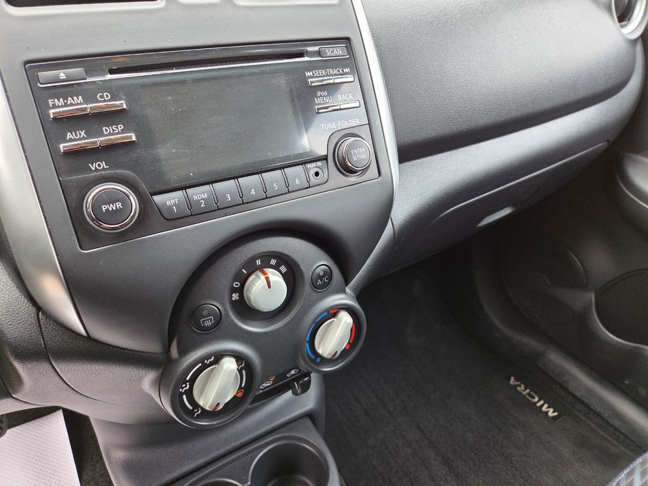 Nissan Micra SR 2015-14