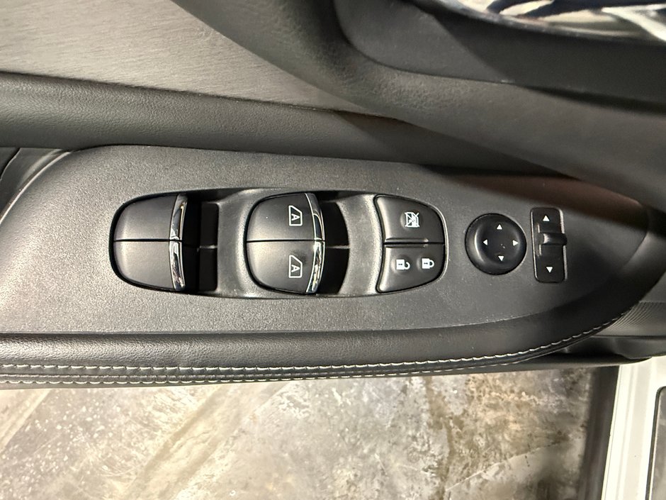 Nissan Murano MIDNIGHT EDITION 2021-12