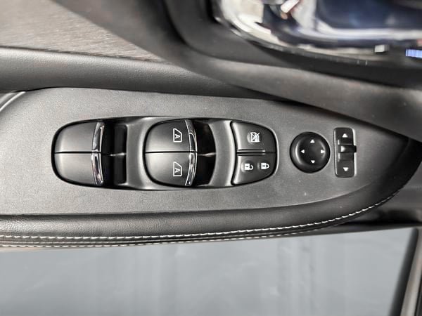 Nissan Murano Midnight 2022-12