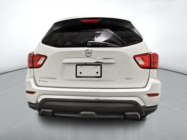2018 Nissan Pathfinder S-3