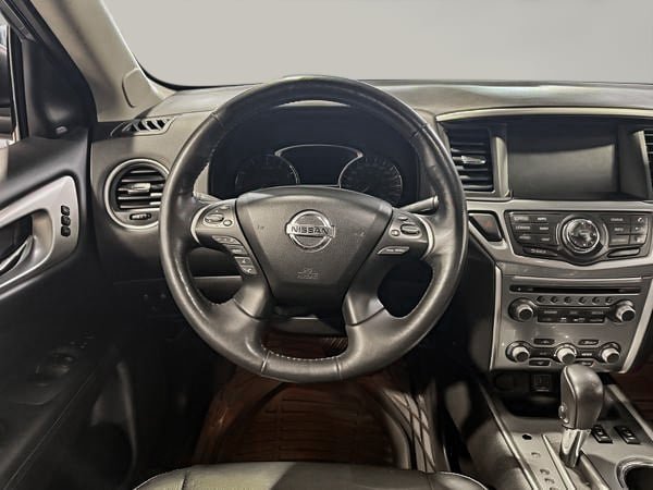Nissan Pathfinder SL 2018-15
