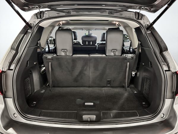 Nissan Pathfinder SL 2018-26