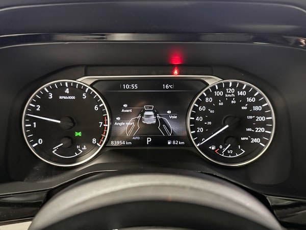2022 Nissan Pathfinder SL-20