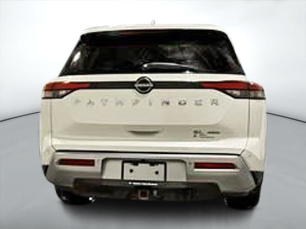 2022 Nissan Pathfinder SL-3