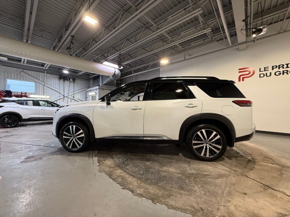 2025 Nissan Pathfinder Platinum-5