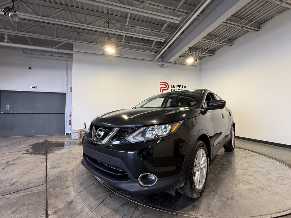 Nissan Qashqai SV 2017-6