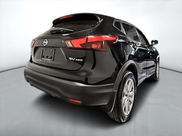 2017 Nissan Qashqai SV-2
