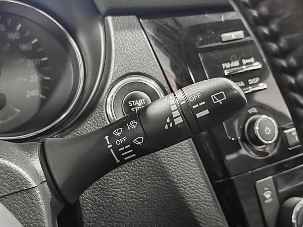 2017 Nissan Qashqai SV-19