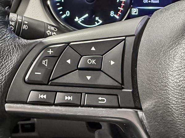 2018 Nissan Qashqai SV-15