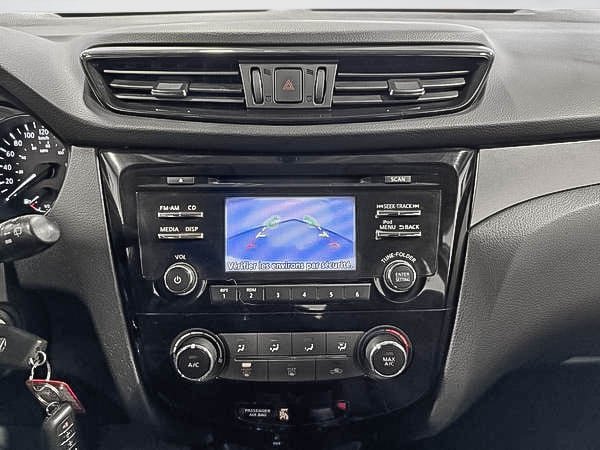 2018 Nissan Qashqai S-21