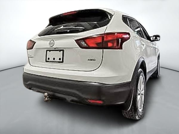 2018 Nissan Qashqai S-2