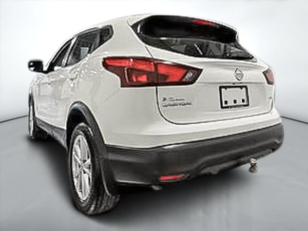 2018 Nissan Qashqai S-4