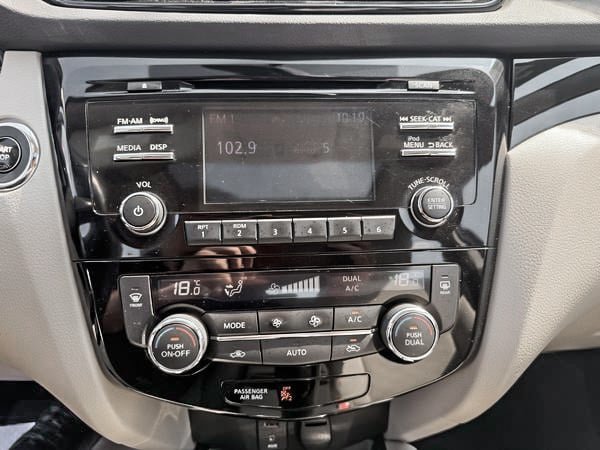 2018 Nissan Qashqai SV FWD-22