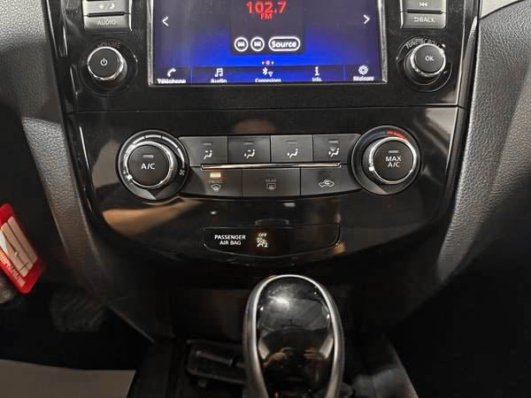 2019 Nissan Qashqai S-21