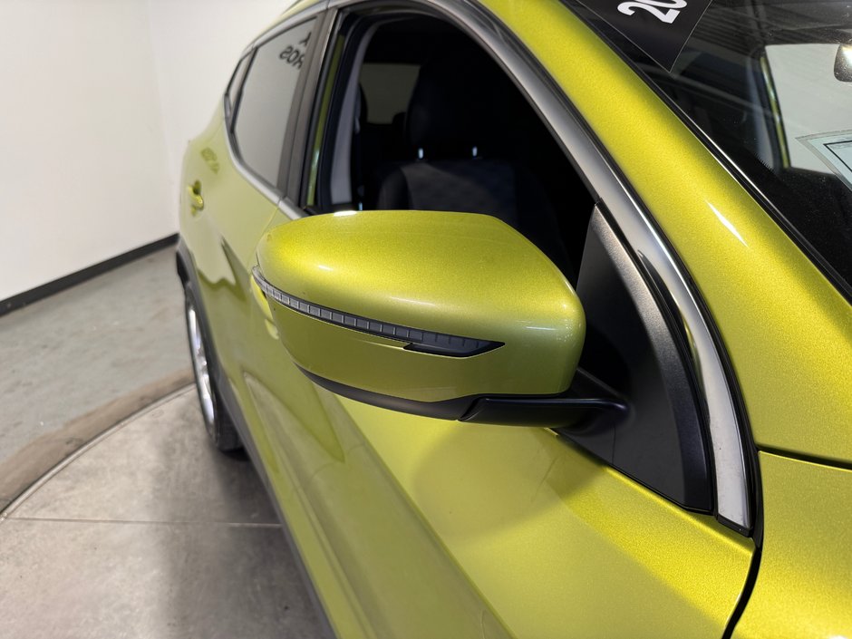 Nissan Qashqai SV 2020-9