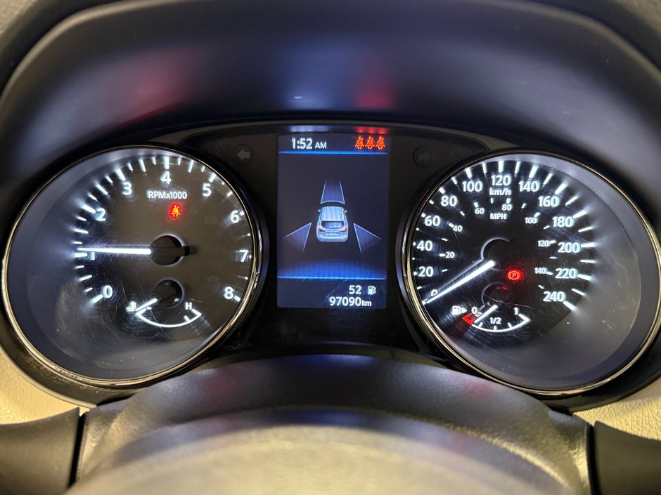 Nissan Qashqai SV 2020-19