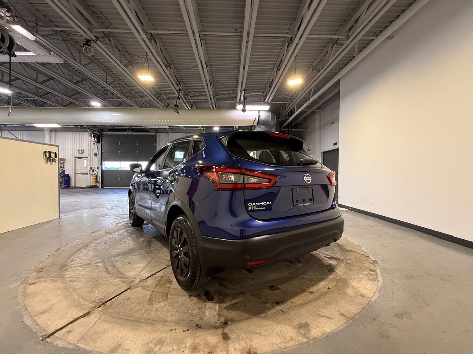 Nissan Qashqai SV 2020-4