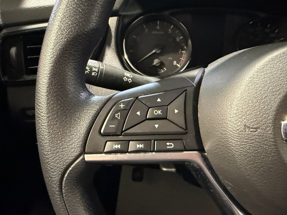 2021 Nissan Qashqai S-15