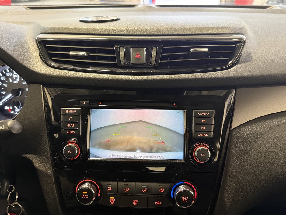 2021 Nissan Qashqai S-21