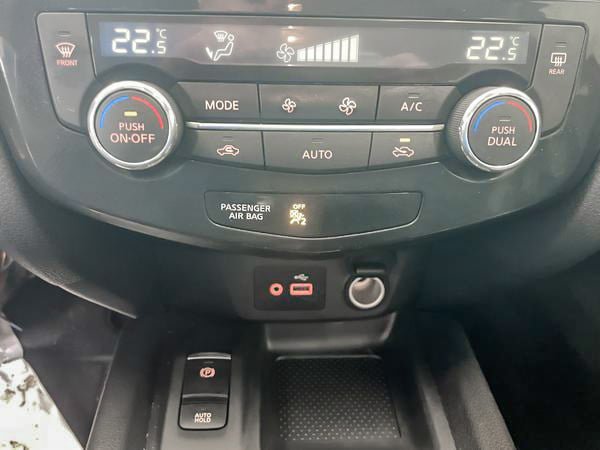 2022 Nissan Qashqai SV-17