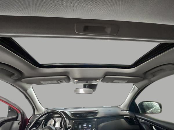 2022 Nissan Qashqai SV-21