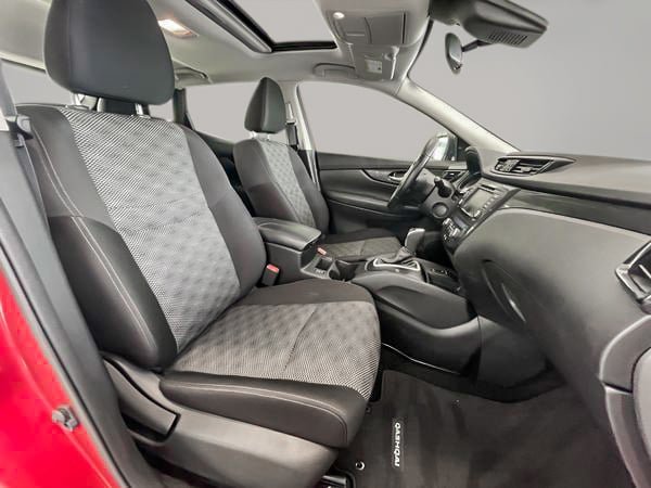 2022 Nissan Qashqai SV-24