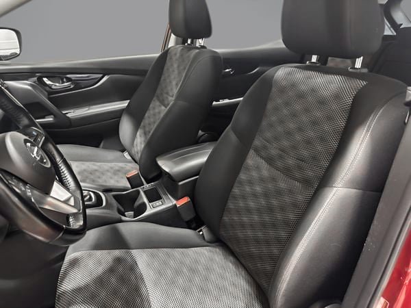 2022 Nissan Qashqai SV-9