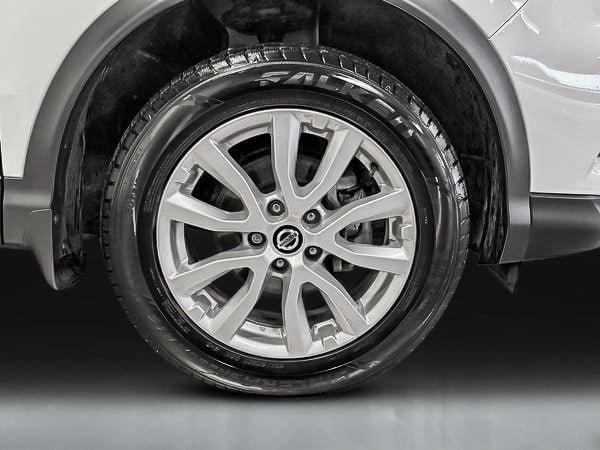 2023 Nissan Qashqai S-9