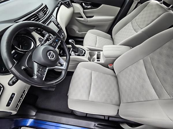 2023 Nissan Qashqai SV-10