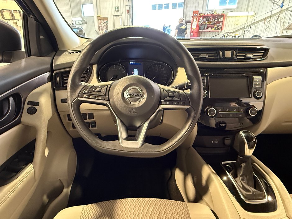 2023 Nissan Qashqai S-14