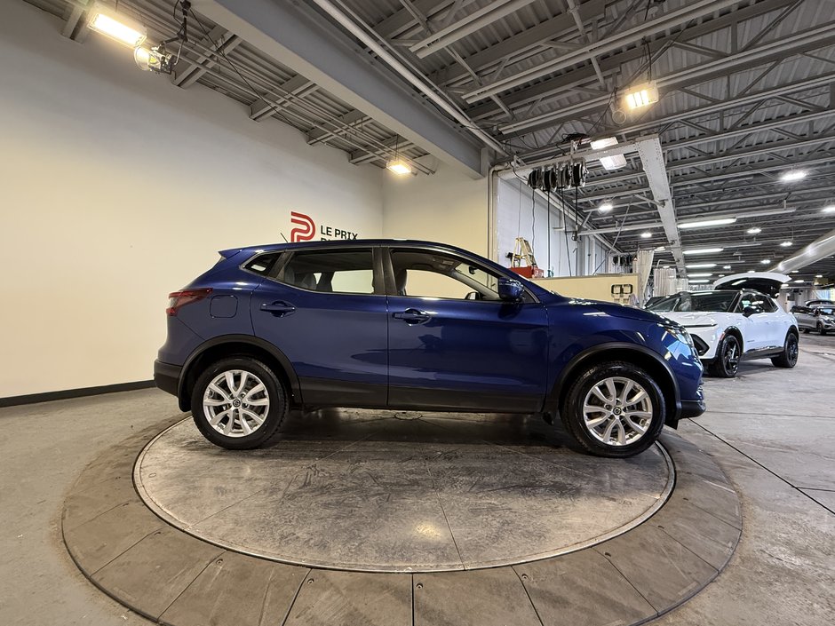 2023 Nissan Qashqai S-1