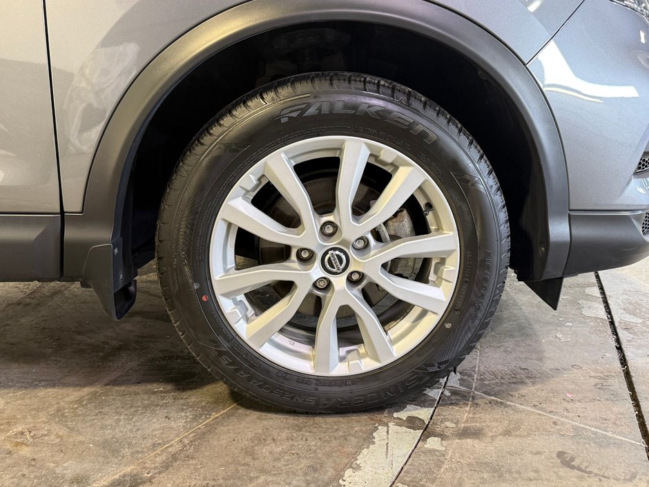 2023 Nissan Qashqai SV-10