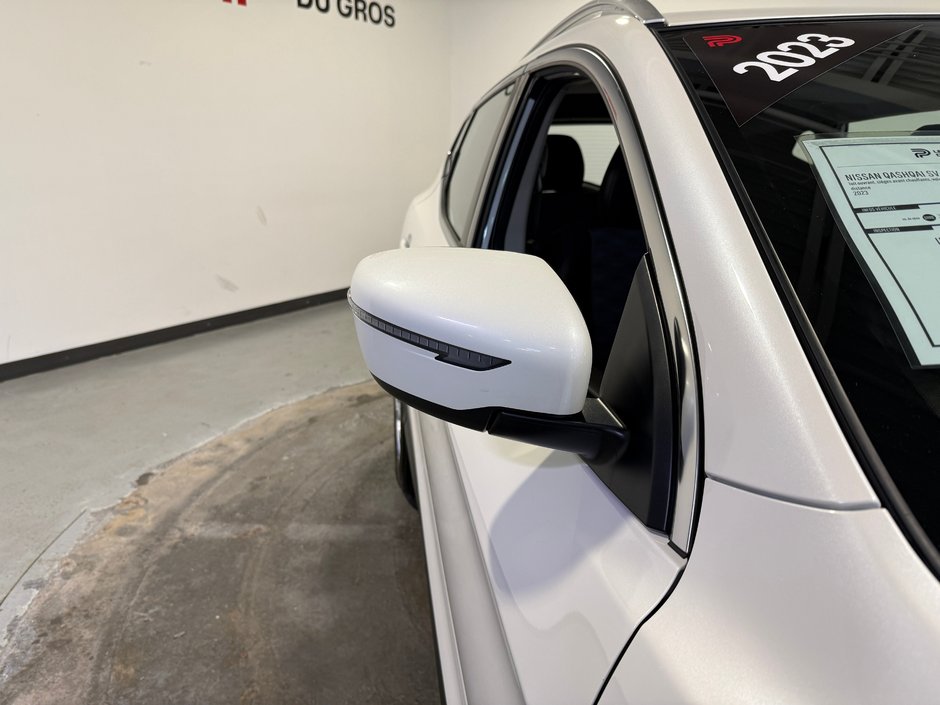 Nissan Qashqai SV 2023-9