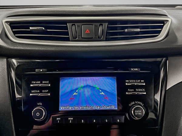 2016 Nissan Rogue S-21