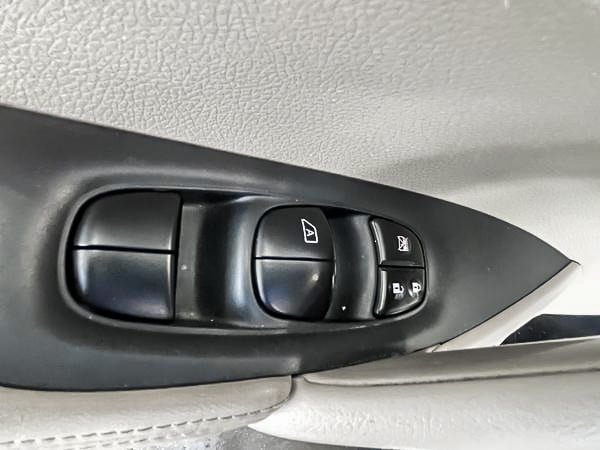 Nissan Rogue SL 2017-6