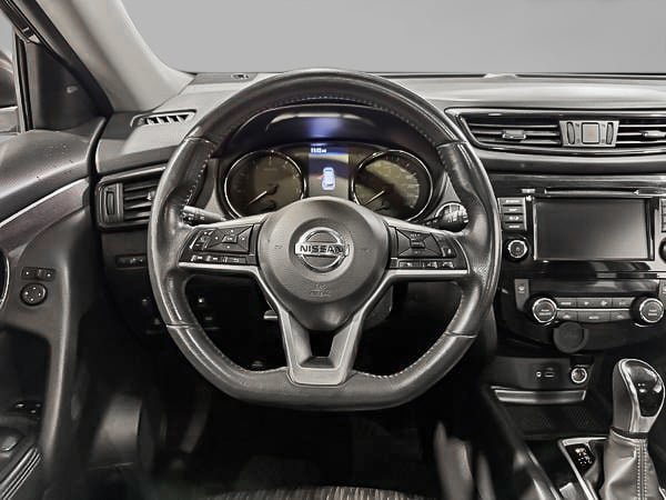 Nissan Rogue SV 2018-15