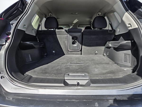 2019 Nissan Rogue SV-17