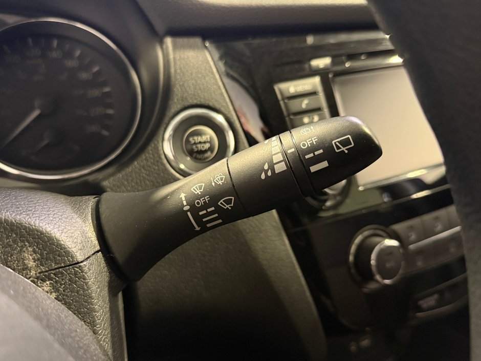 2019 Nissan Rogue SV-19