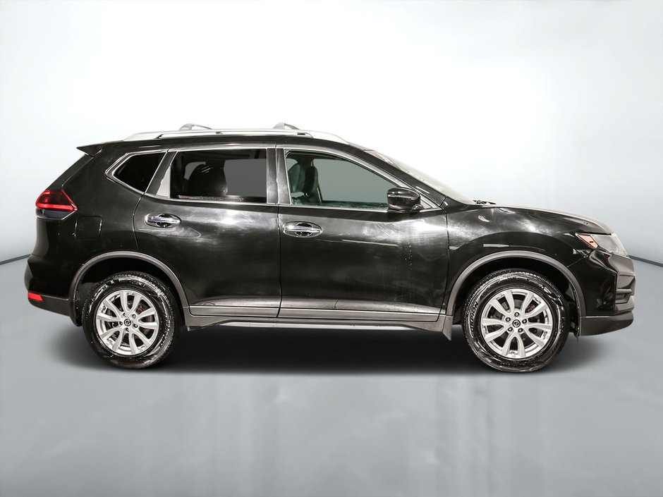 Nissan Rogue s 2020-1