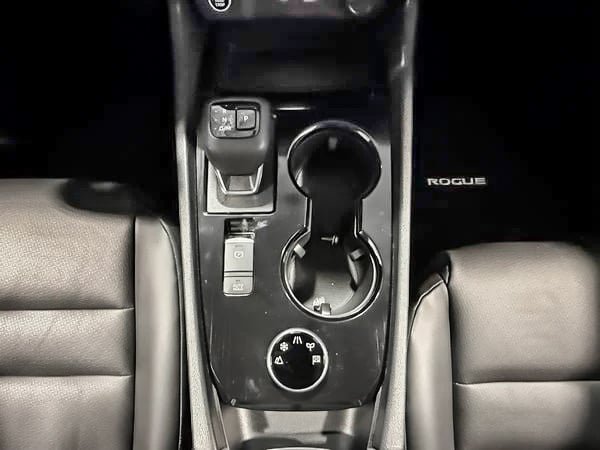 2021 Nissan Rogue SV-22