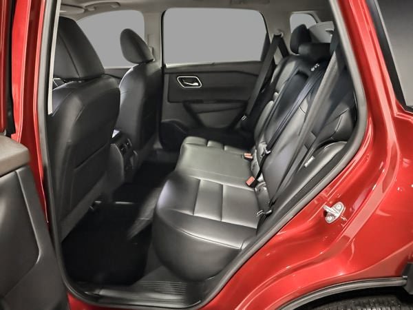 2021 Nissan Rogue SV-23