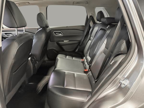 2021 Nissan Rogue SV-25