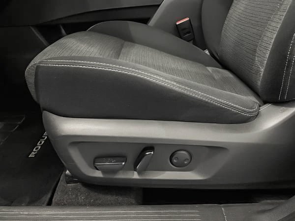 Nissan Rogue SV 2021-10