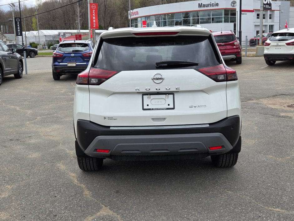 Nissan Rogue SV 2021-3