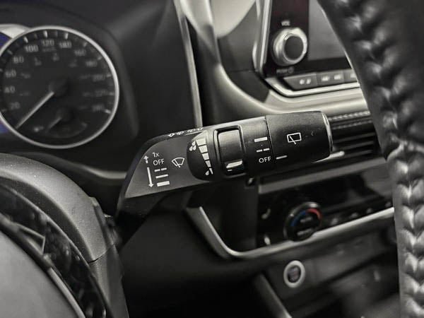 2021 Nissan Rogue S-17