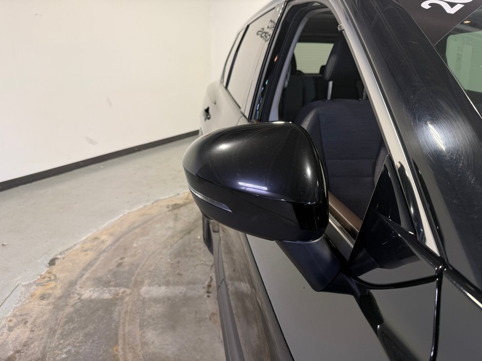 2021 Nissan Rogue SV-9
