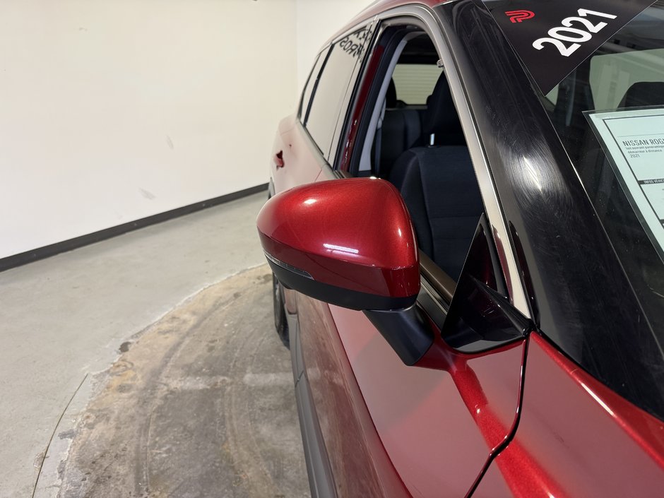 2021 Nissan Rogue SV-9