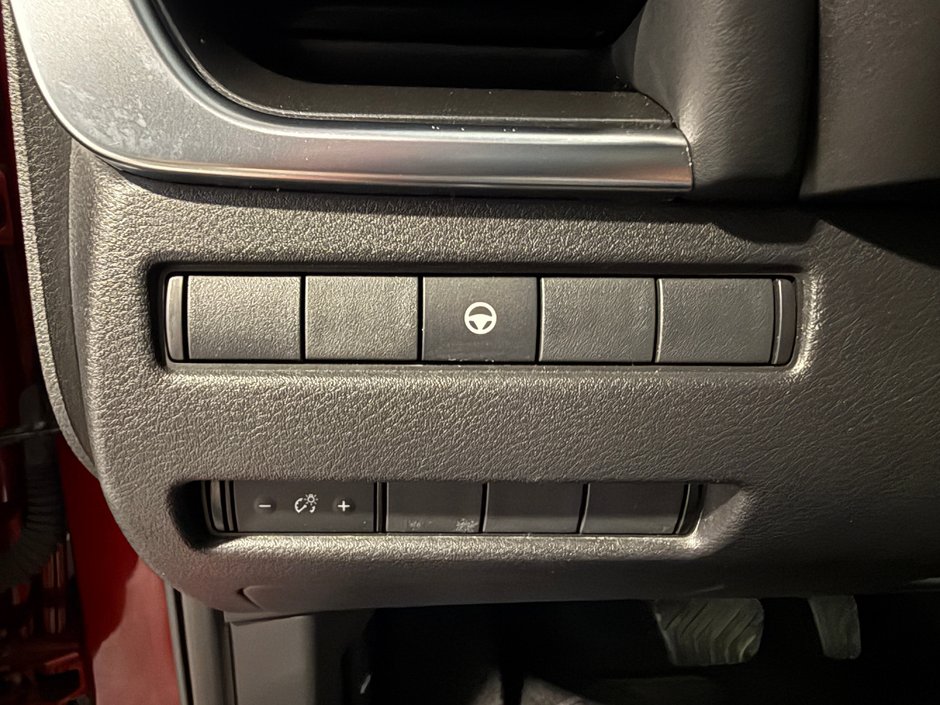 2021 Nissan Rogue SV-13